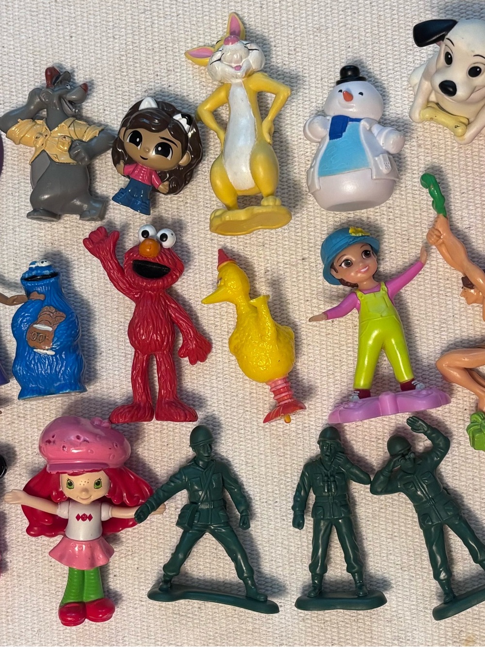 Cake Toppers & Assorted Kids Toy Figures Mixed bundle.